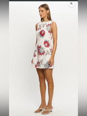 NWT Kivari Cream Mini Dress with Pink and Blue Floral Print.Small (US size 4)